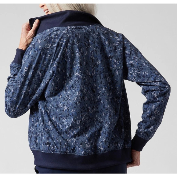 ATHLETA 2 PC Set Bomber Jacket & Wide Leg Crop Pant Navy Leopard Size Large 12 - Picture 8 of 16